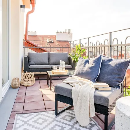 Turnkey I Letna Park Apartman *