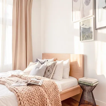 Apartman Turnkey I Letna Park